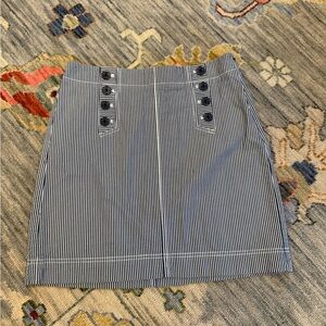 Talbots Seersucker Navy And White Striped Skirt size 6 Sailor Nautical Style